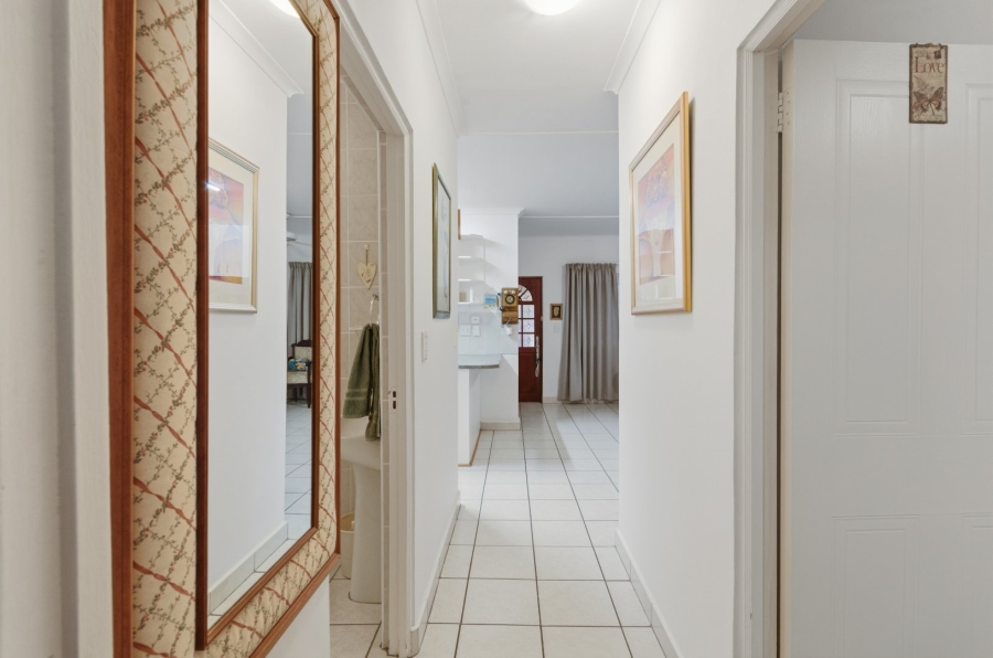 2 Bedroom Property for Sale in Admirals Park Western Cape